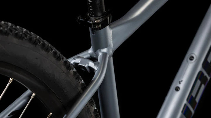 Bicicleta de montaña CUBE Aim Race Slategrey & Rainbowblack 2025